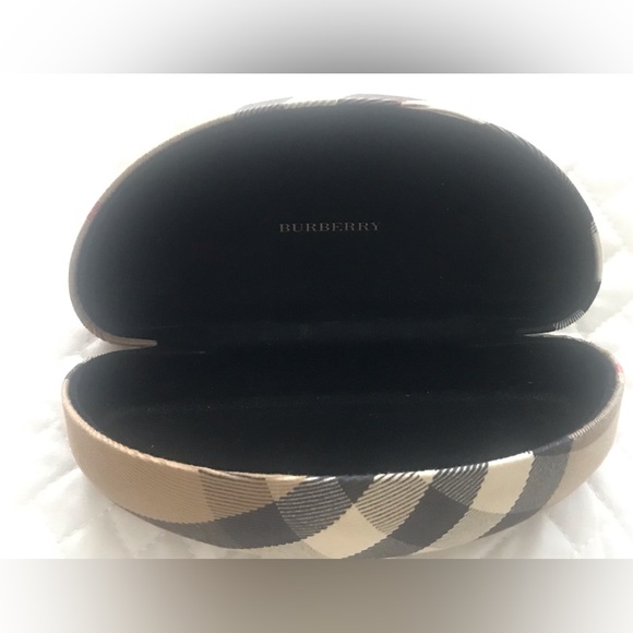 Burberry Eyeglass Case - Picture 5 of 6
